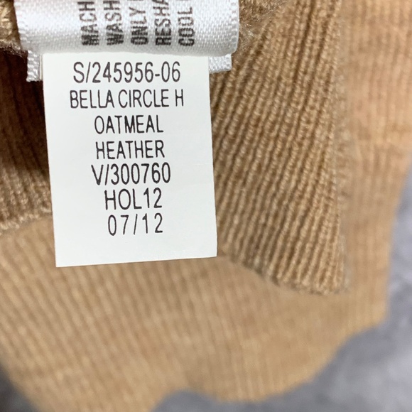 Gap Women’s Tan Wool Blend Sweater Pullover Long Sleeve Crewneck Size XS - Picture 7 of 8